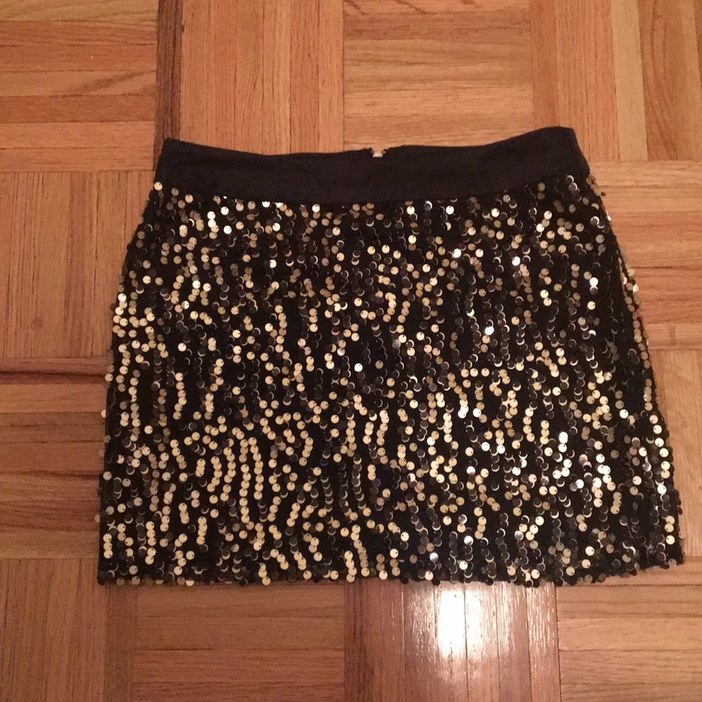 Sequence black and gold skirt